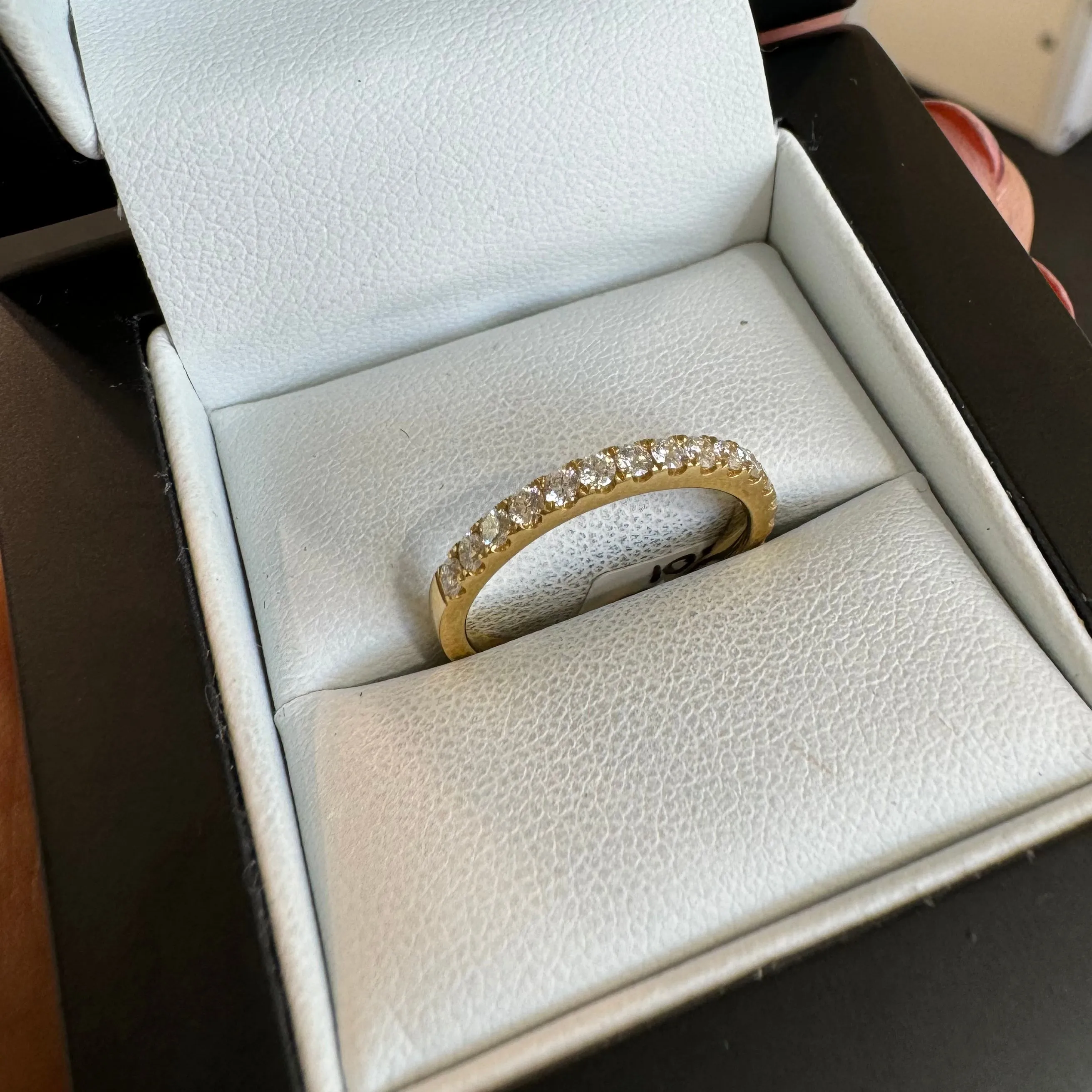 18ct Yellow Gold Diamond Eternity Ring