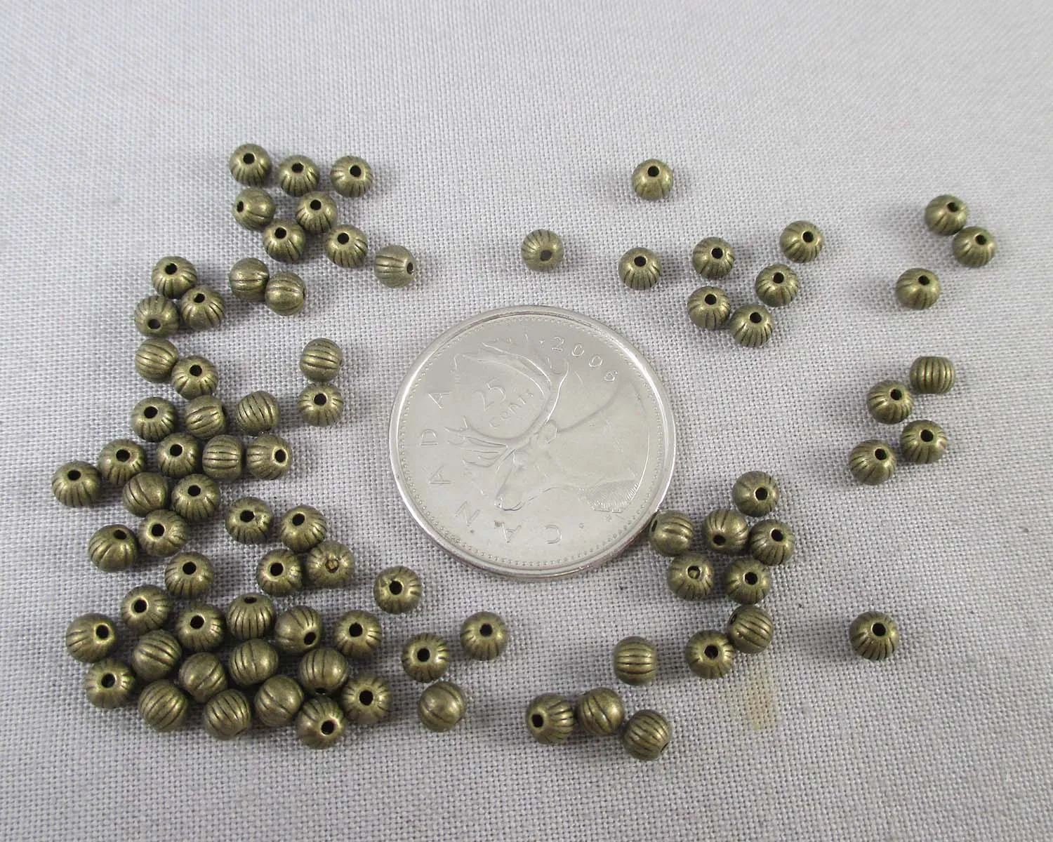 30% OFF!! Antique Bronze Tone Round Corrugated Spacer Beads 4mm 50pcs (2175)