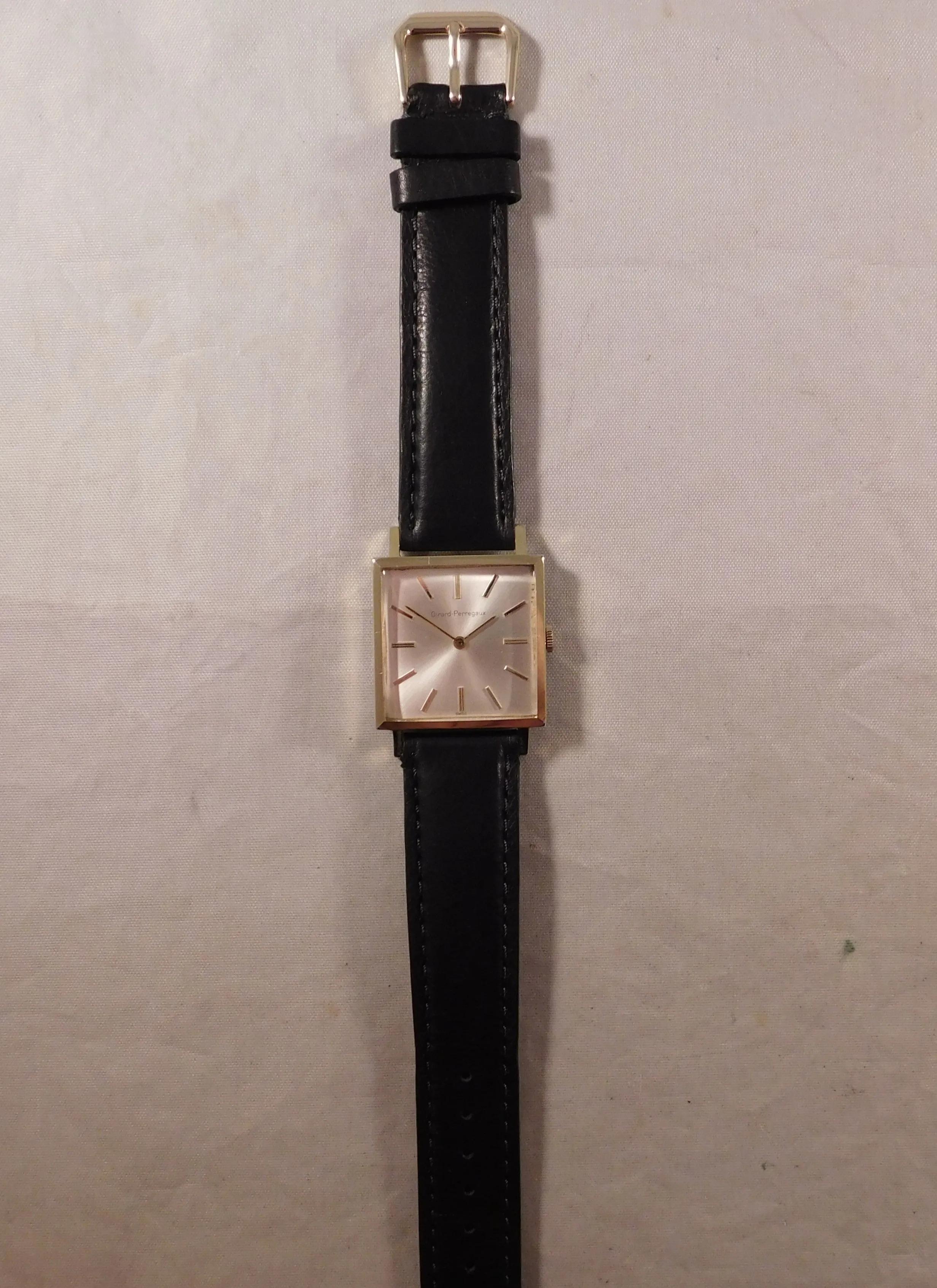 Girard Perregaux Classic Square SS Manual Wind Big Size 1960's Mens Watch....29mm