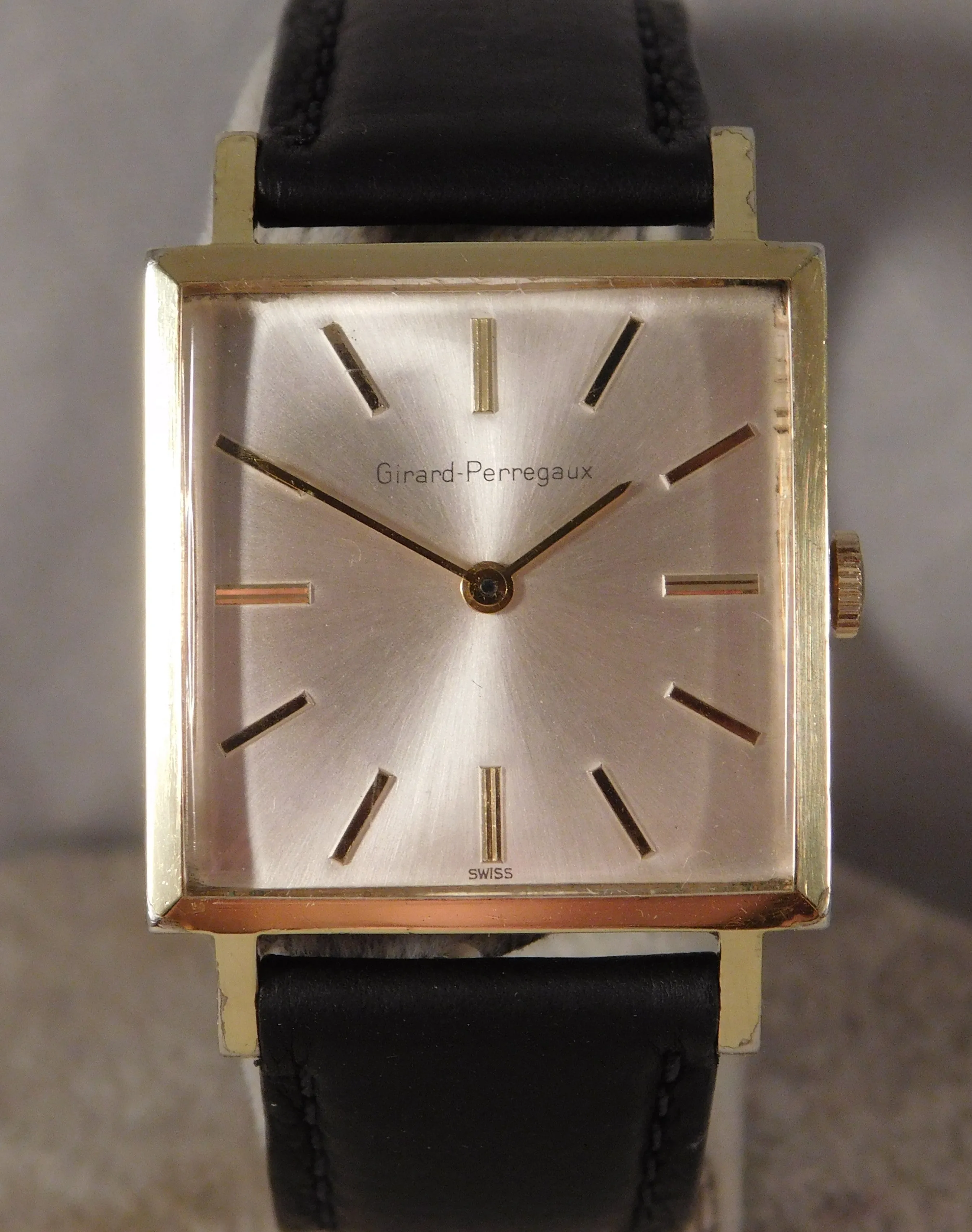 Girard Perregaux Classic Square SS Manual Wind Big Size 1960's Mens Watch....29mm