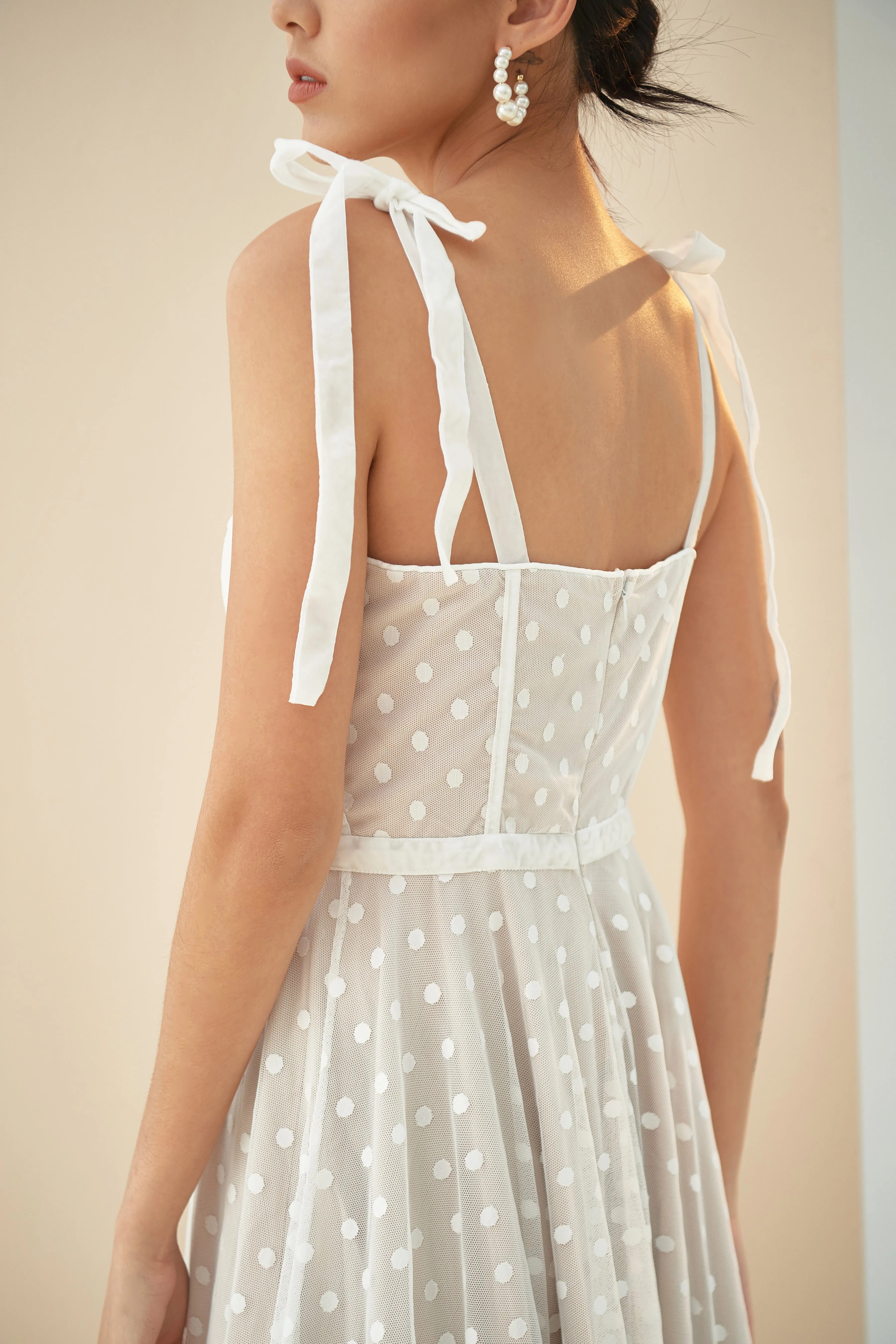 Run away polka dots maxi dress in white