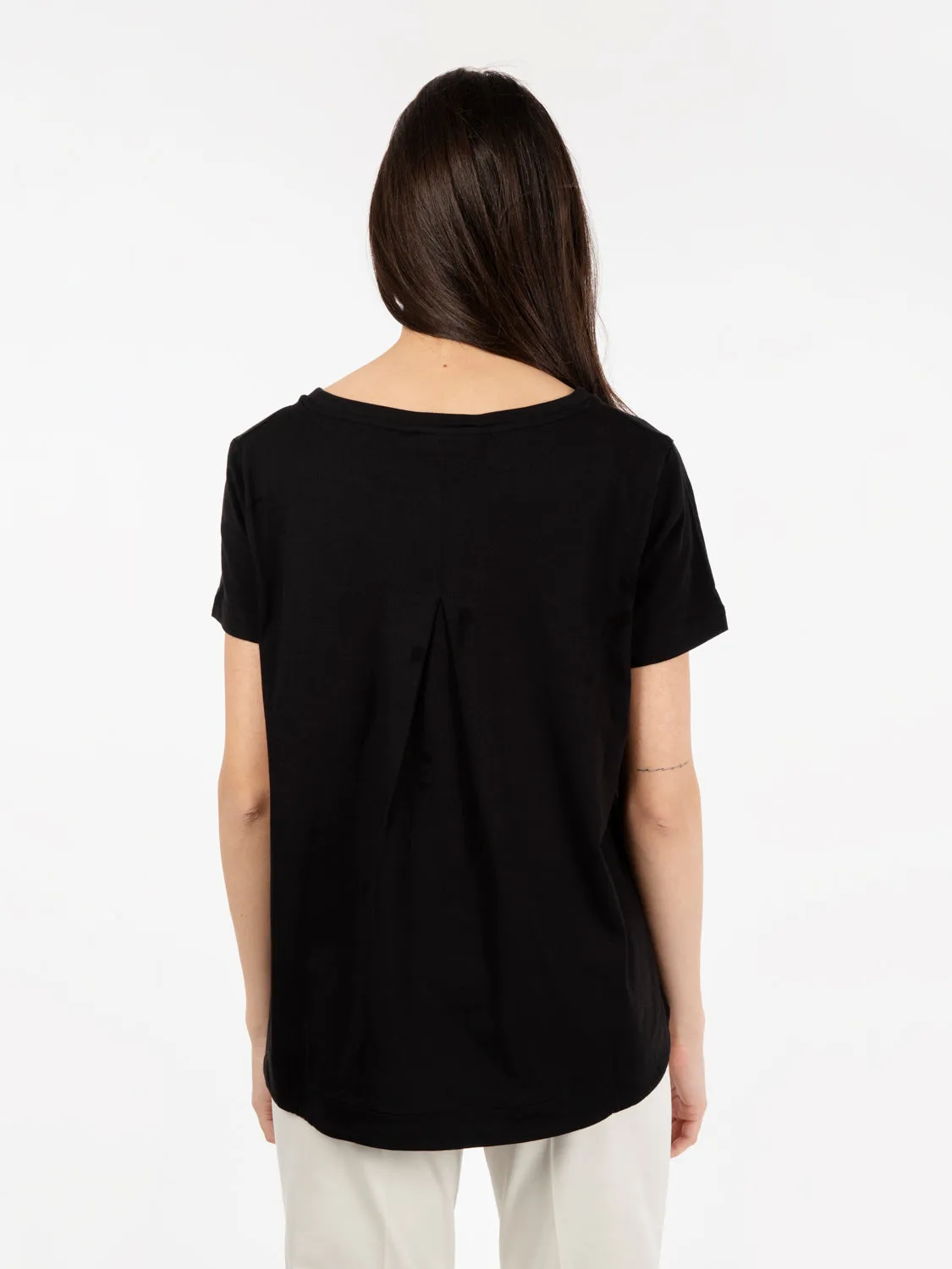 T-shirt girocollo con tasca nero