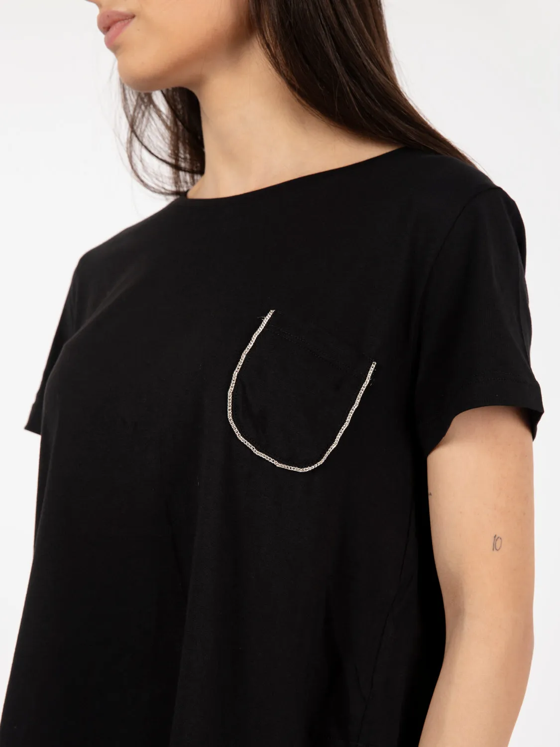 T-shirt girocollo con tasca nero