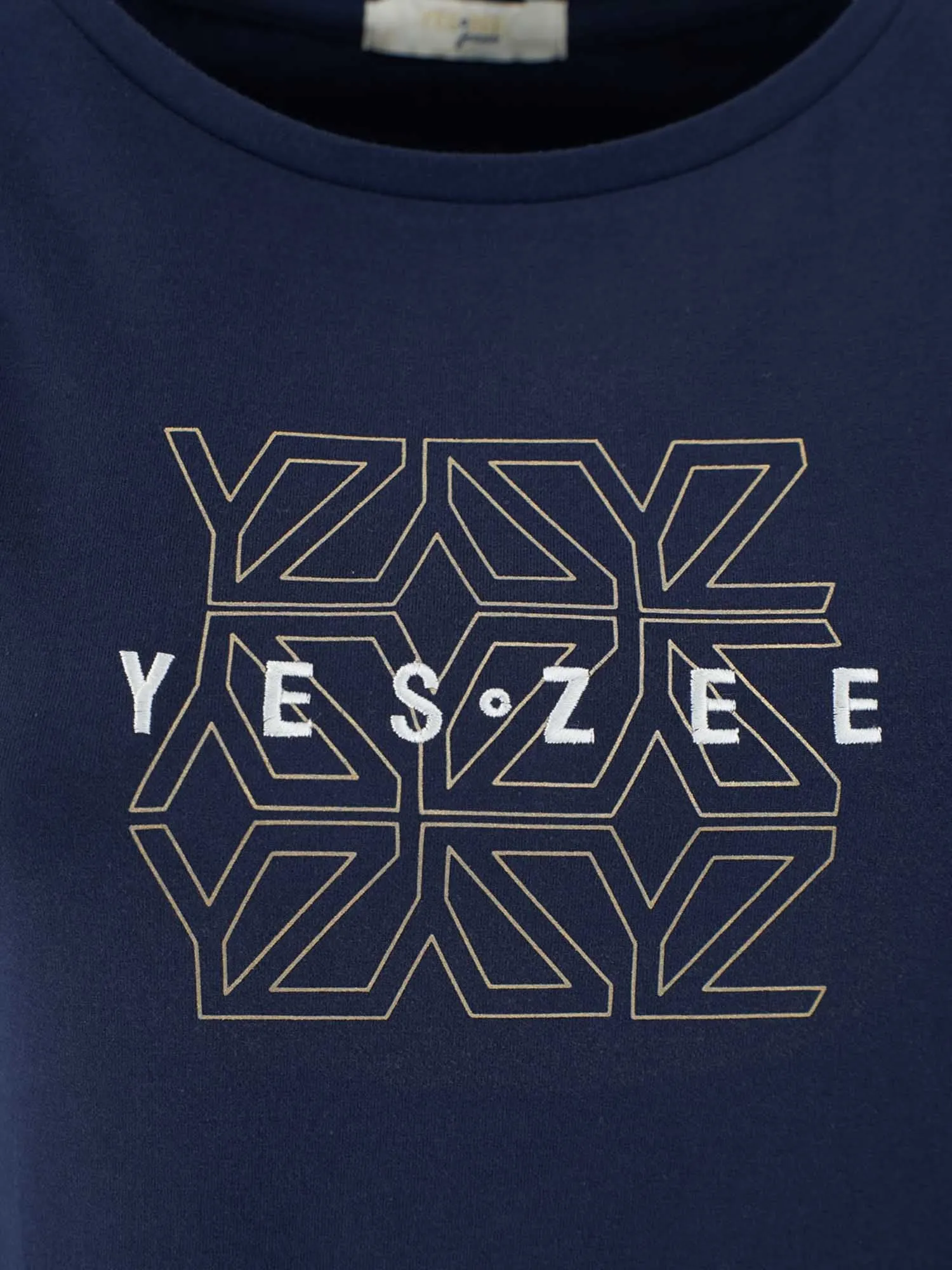 Yes-zee T-shirt T209 S702